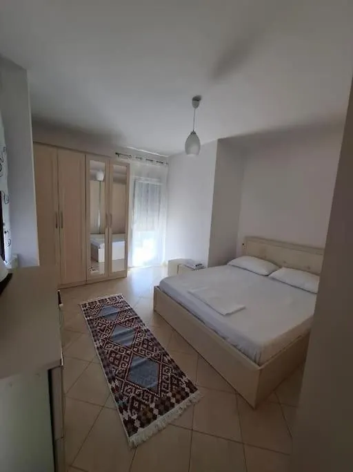 Isabel'S Apartment With Balcony Tirana Albanie